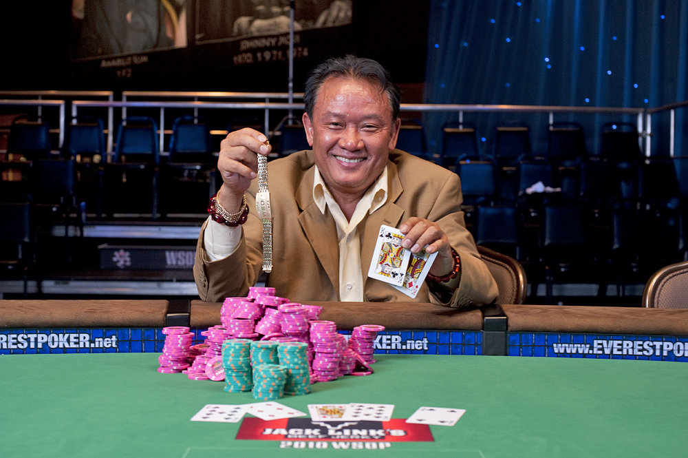 Ман Нгуен, Выбор вида покера.